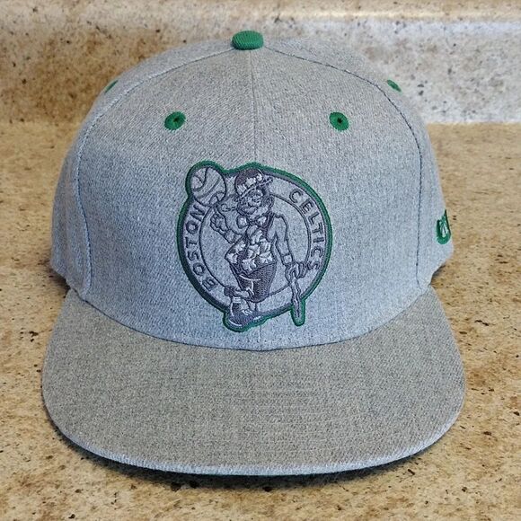 NBA Other - Ultra Game NBA Boston Celtics Grey Green Twill Snapback Hat